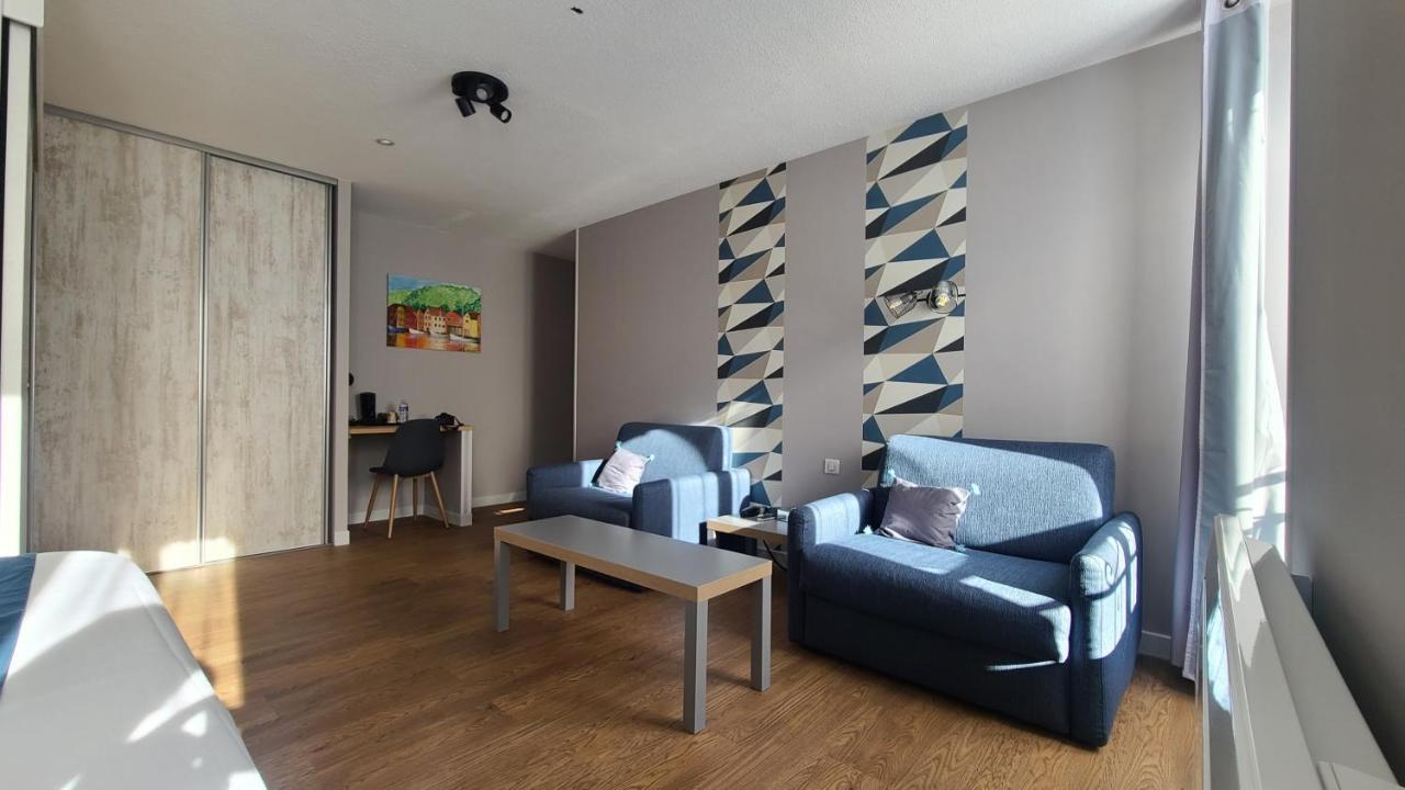 Logis Hotel Auberge De L'Allagnonette Saint-Poncy 外观 照片