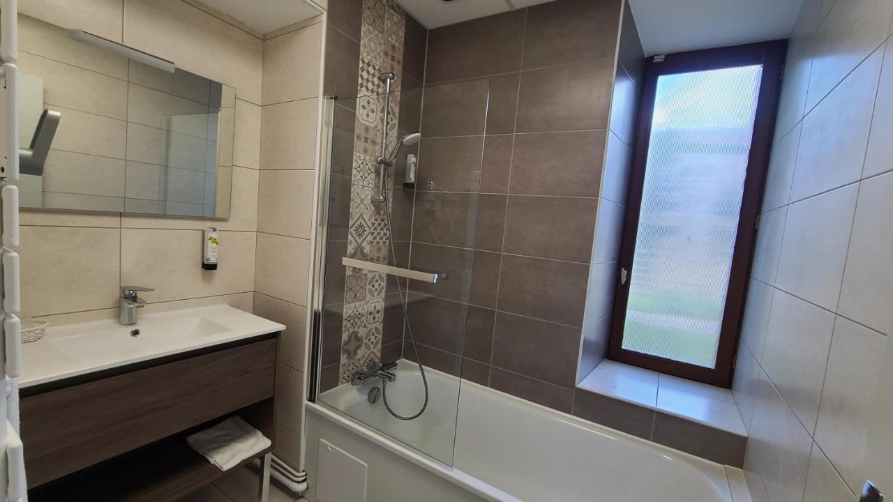 Logis Hotel Auberge De L'Allagnonette Saint-Poncy 外观 照片