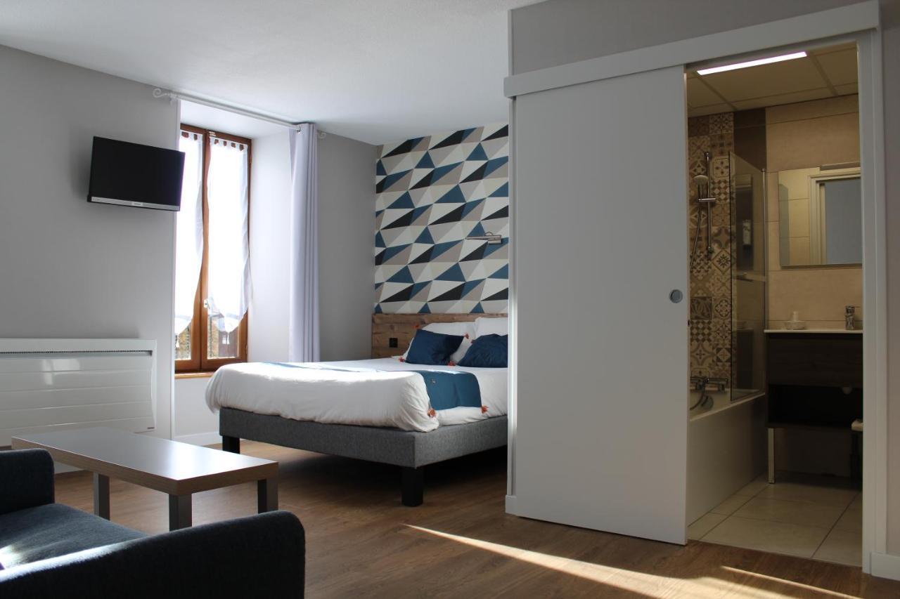 Logis Hotel Auberge De L'Allagnonette Saint-Poncy 外观 照片