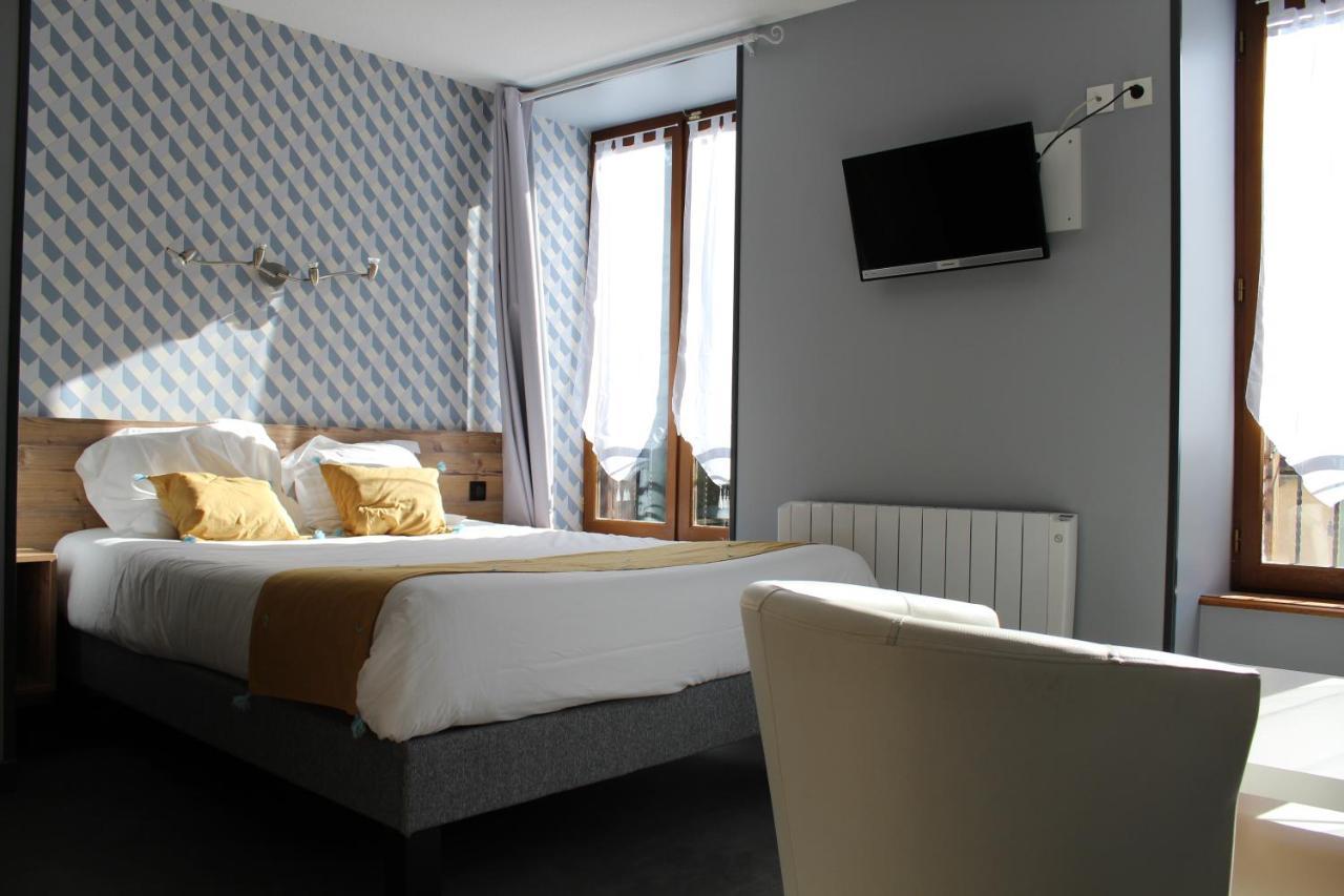 Logis Hotel Auberge De L'Allagnonette Saint-Poncy 外观 照片