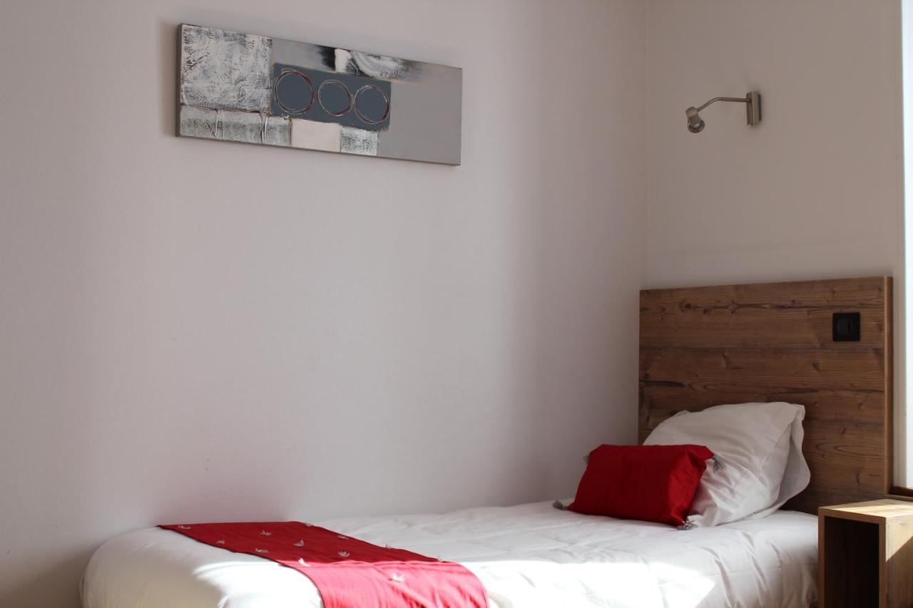 Logis Hotel Auberge De L'Allagnonette Saint-Poncy 外观 照片