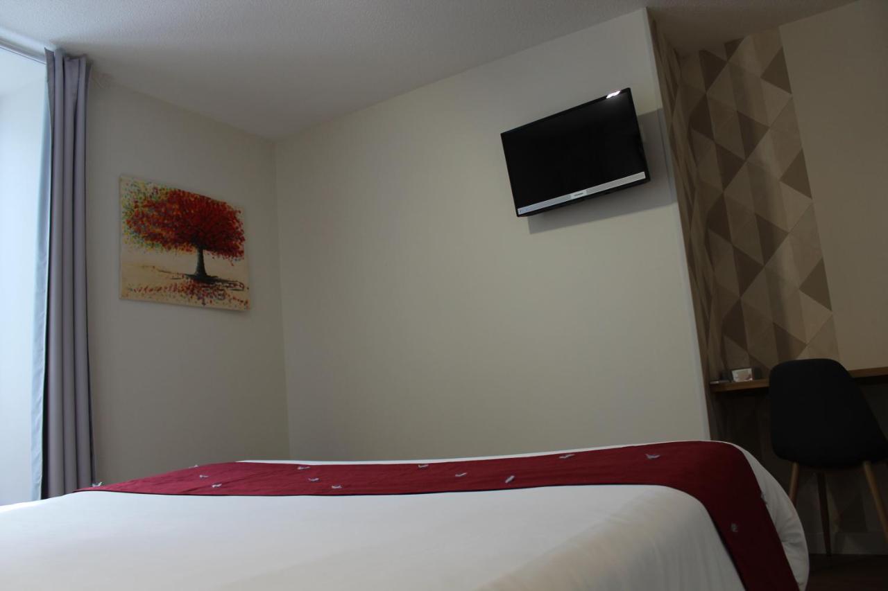 Logis Hotel Auberge De L'Allagnonette Saint-Poncy 外观 照片